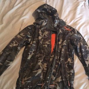 Used Camo Superdry Windbreaker sz Small